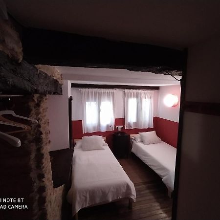 Casa Apilladeira Hotel Пуентедеуме Екстериор снимка